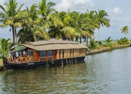 Enticing 7 Days Kerala Tour