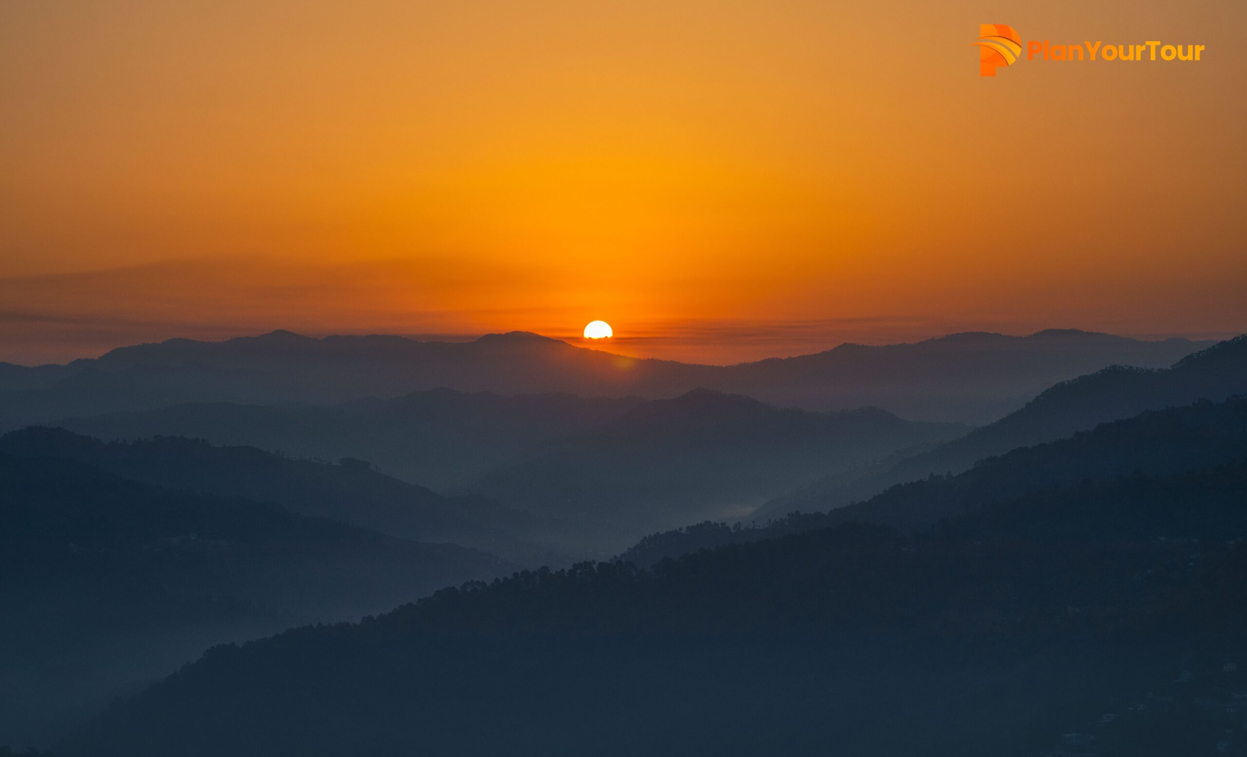 Sunrise in Munnar with beautiful mountain views
